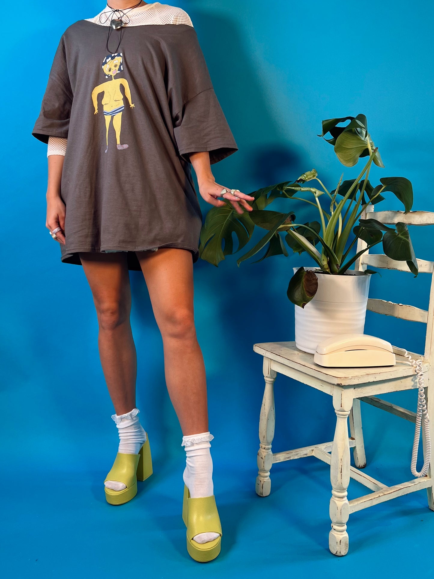dreamy freak - off the shoulder tee
