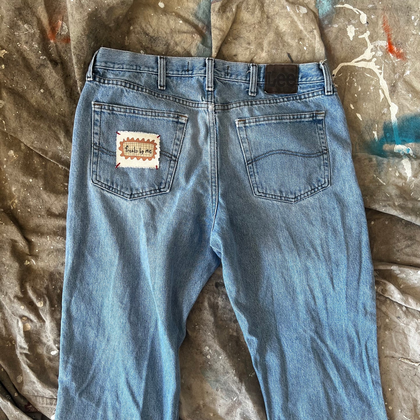jeans