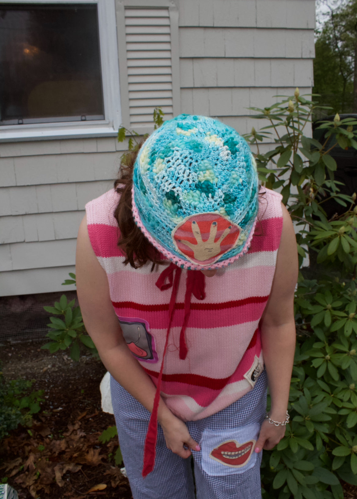 hand hat