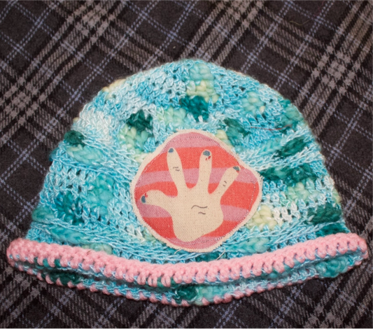 hand hat